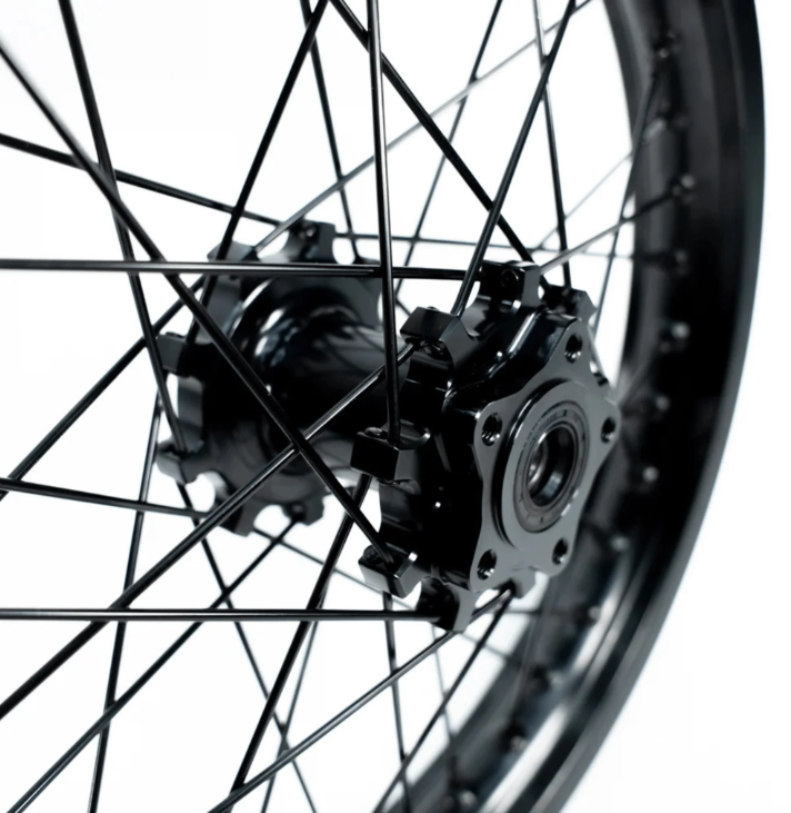 AL XE Pro 16" Rear Wheel (Arctic Leopard XE Pro OEM)